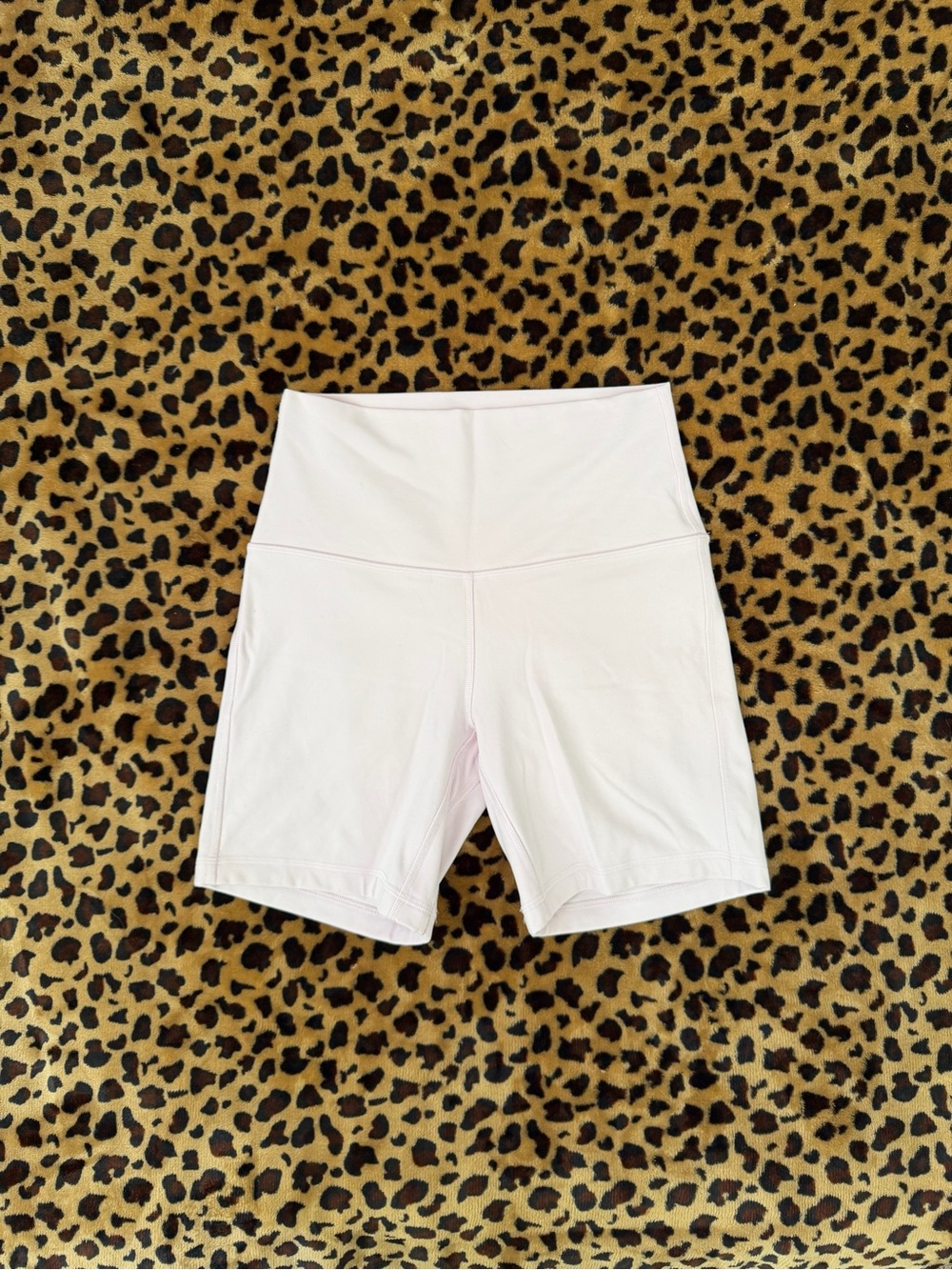 Lululemon Pink 6” Align Shorts